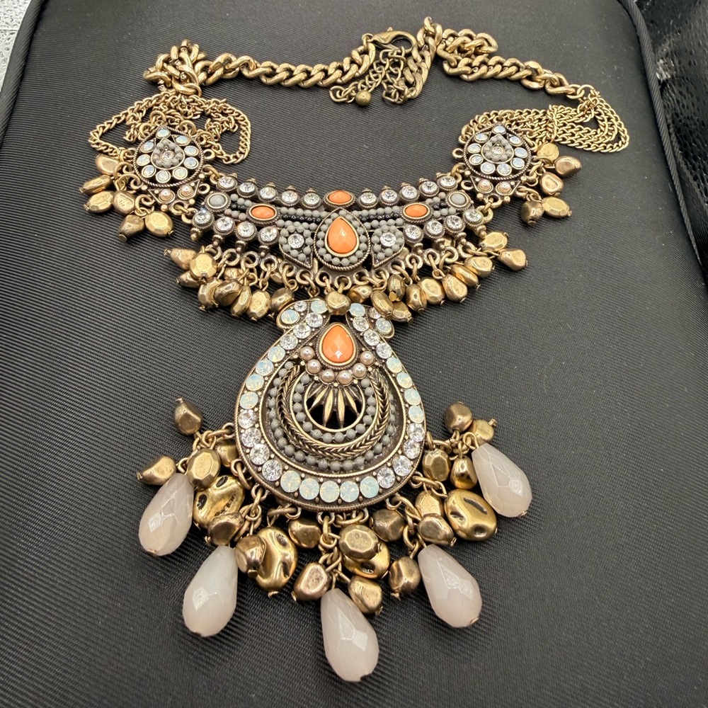 Elegant Gold and Silver Statement Necklace